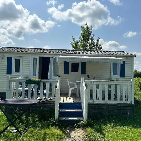 Les Eychecadous Campsite Artigat