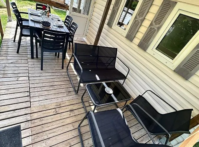 Campingplads Les Eychecadous Artigat