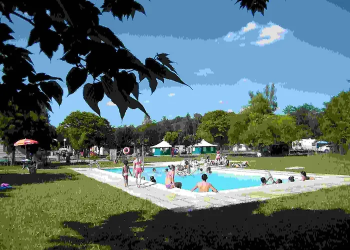 Les Eychecadous Camping 3*